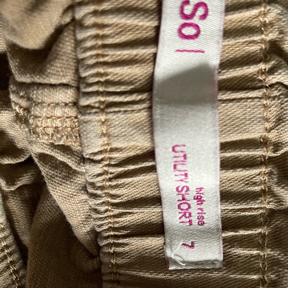 khaki shorts with pockets paper bag waist size 7 - Picture 3 of 3